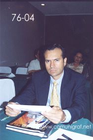 Foto 76-04 - Armando Padilla Cordero de Merca Papel de León Gto. en el Encuentro Nacional de Negocios Gráficos (Pymes) realizado del 22 al 24 de Septiembre 2005 en el Hotel La Nueva Estancia de la ciudad de León, Gto. México.