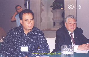 Foto 80-15 - Don Héctor Cordero Chamorro (der) de Imprenta Quincor de la ciudad de México en el Encuentro Nacional de Negocios Gráficos (Pymes) realizado del 22 al 24 de Septiembre 2005 en el Hotel La Nueva Estancia de la ciudad de León, Gto. México.
