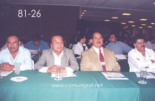 Foto 81-26 - Representantes de Canagraf Toluca - Eusebio Mejía González (2o. izq) en el Encuentro Nacional de Negocios Gráficos (Pymes) realizado del 22 al 24 de Septiembre 2005 en el Hotel La Nueva Estancia de la ciudad de León, Gto. México.