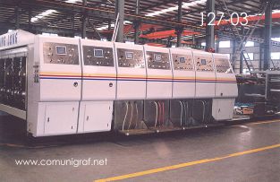 Foto 127-03 - Máquina de impresión SRPACK con gran avance de armado en la empresa Shanghai DinLong Machinery Co. Ltd de Shanghai, China - 13-Junio-2006