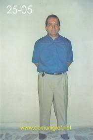 Foto 25-05 - C.P. Francisco Ramírez Romero en el festejo del día del impresor 2003 de Canagraf Guanajuato realizado el 27 Septiembre 2003 en el Salón La Quinta Maravilla de la ciudad de León, Gto. México.