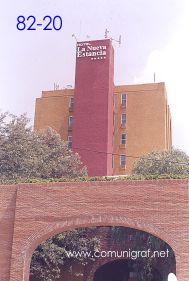 Foto 82-20 - Parte exterior del Hotel La Nueva Estancia de la ciudad de León, Guanajuato México, sede de la tradicional Comida Baile del día del Impresor de Canagraf Guanajuato, realizada el 24 de Septiembre 2005.