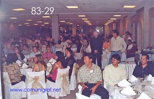 Foto 83-29 - Vista parcial de los asistentes en la Comida Baile del día del Impresor de Canagraf Guanajuato, realizada el 24 de Septiembre 2005 en el Hotel La Nueva Estancia de la Ciudad de León, Guanajuato México.