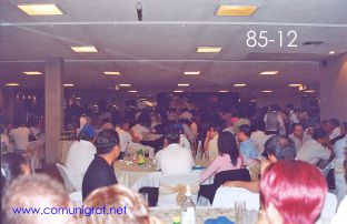 Foto 85-12 - Vista parcial de los asistentes a la tradicional Comida Baile del día del Impresor de Canagraf Guanajuato, realizada el 24 de Septiembre 2005 en el Hotel La Nueva Estancia de la Ciudad de León, Guanajuato México.