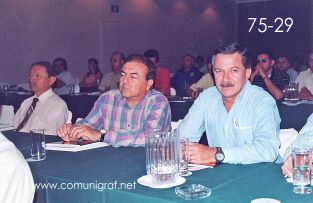 Foto 75-29 - Dr. José Carlos Dávalos (der) en el Encuentro Nacional de Negocios Gráficos (Pymes) realizado del 22 al 24 de Septiembre 2005 en el Hotel La Nueva Estancia de la ciudad de León, Gto. México