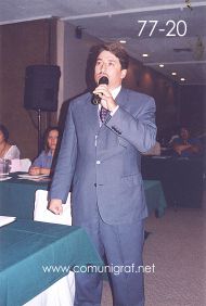 Foto 77-20 - Felipe Edibray Gómez Gallegos de Canagraf Chihuahua en el Encuentro Nacional de Negocios Gráficos (Pymes) realizado del 22 al 24 de Septiembre 2005 en el Hotel La Nueva Estancia de la ciudad de León, Gto. México.