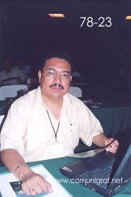 Foto 78-23 - José Antonio Chávez A. de Khroma Digital de Monterrey, N.L. en el Encuentro Nacional de Negocios Gráficos (Pymes) realizado del 22 al 24 de Septiembre 2005 en el Hotel La Nueva Estancia de la ciudad de León, Gto. México.