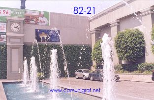 Foto 82-21 - Fuente en la entrada del Hotel La Nueva Estancia de León, sede del Encuentro Nacional de Negocios Gráficos (Pymes) realizado del 22 al 24 de Septiembre 2005 en la ciudad de León, Gto. México