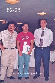 Foto 82-28 - Gerardo López Samperio, Juan Montesinos y el Ing. Jorge Mario Valle Puente en el Encuentro Nacional de Negocios Gráficos (Pymes) realizado del 22 al 24 de Septiembre 2005 en el Hotel La Nueva Estancia de la ciudad de León, Gto. México.