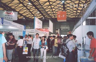 Foto 111-19 - Uno de los pasillos en la expo All In Print China en Shanghai China - 15-Junio-2006