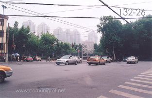 Foto 132-26 - Una de las zonas urbanas de Shanghai China - 14-Junio-2006