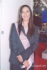 Foto 17-25 - Señorita Edecan en la Expo Artes Gráficas León 2003 en el Poliforum de la ciudad de León, Gto. México.