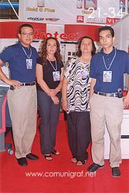 Foto 21-34 - Joel Ríos, Matty Aceves, Josefina Ríos y Fernando Valadez de Gizmo en la Expo Artes Gráficas León 2003 en el Poliforum de la ciudad de León, Gto. México.