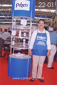 Foto 22-01 - Sergio Mandujano de Grupo Russel en la Expo Artes Gráficas León 2003 en el Poliforum de la ciudad de León, Gto. México.