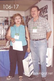 Foto 106-17 - Ma. del Carmen Jaime Canchola y Fidel García Olivares en la Expo Mexigrafika 2006 realizada del 25 al 27 de Mayo 2006 en el Centro de Exposiciones Cintermex de la ciudad de Monterrey, N.L. México.